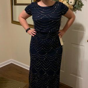 SHORT SLEEVE BEADED BLOUSON GOWN IN NAVY